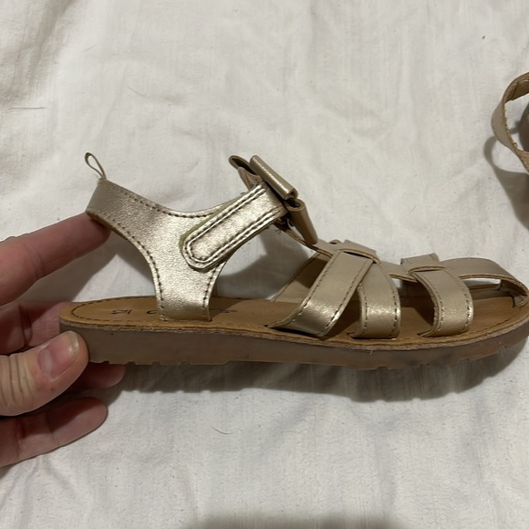 Carters 12 golden closed toe velcro ankle closure sandal in euc rubber soles - Picture 8 of 8